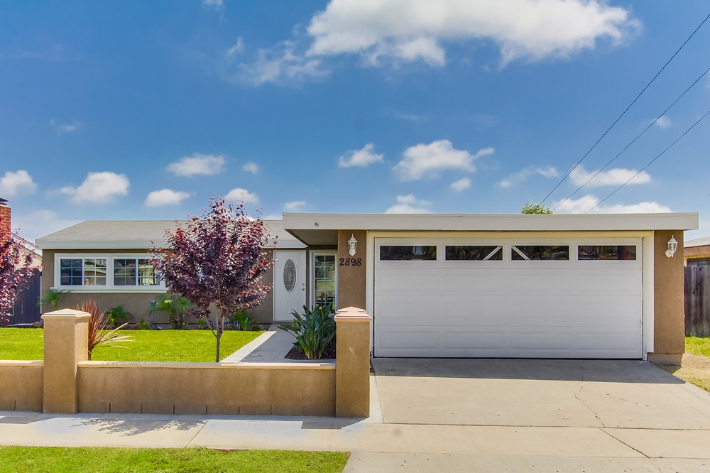 Virtual tour photo 1 of 30 for 2898 Amulet Street