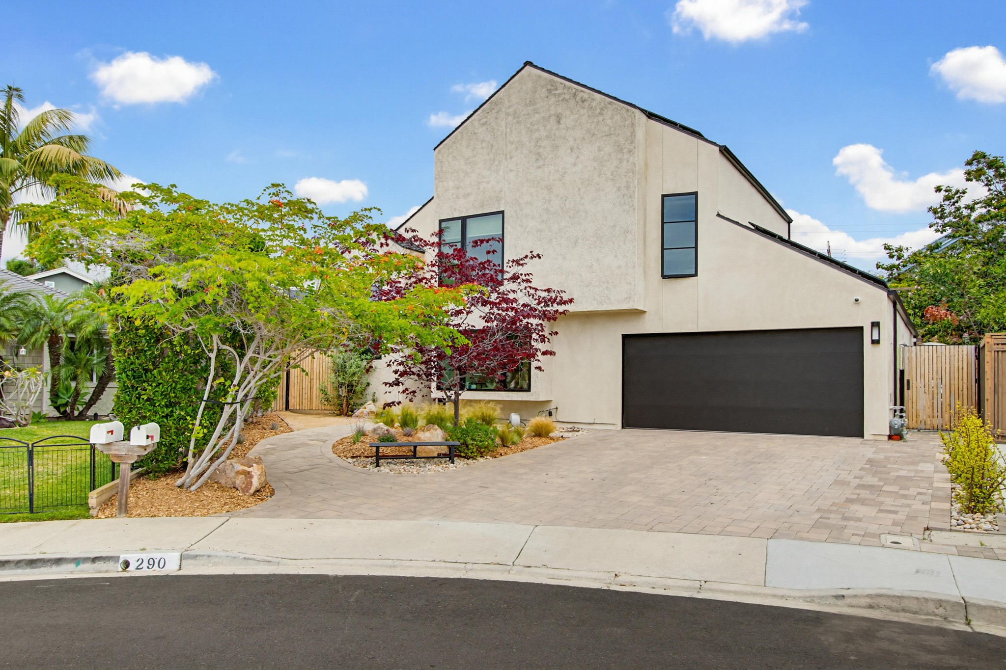 Virtual tour photo 1 of 86 for 290 Sharp Pl