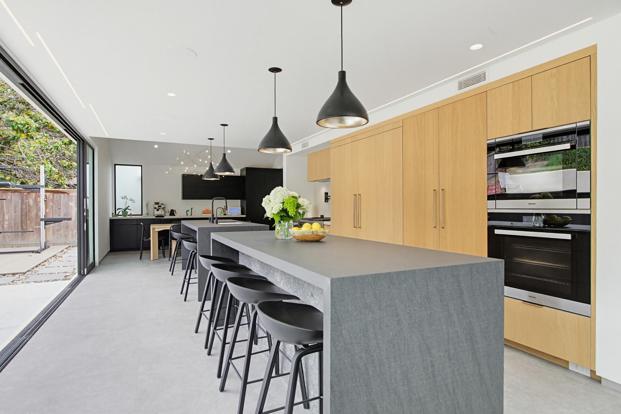 Virtual tour photo 16 of 86 for 290 Sharp Pl