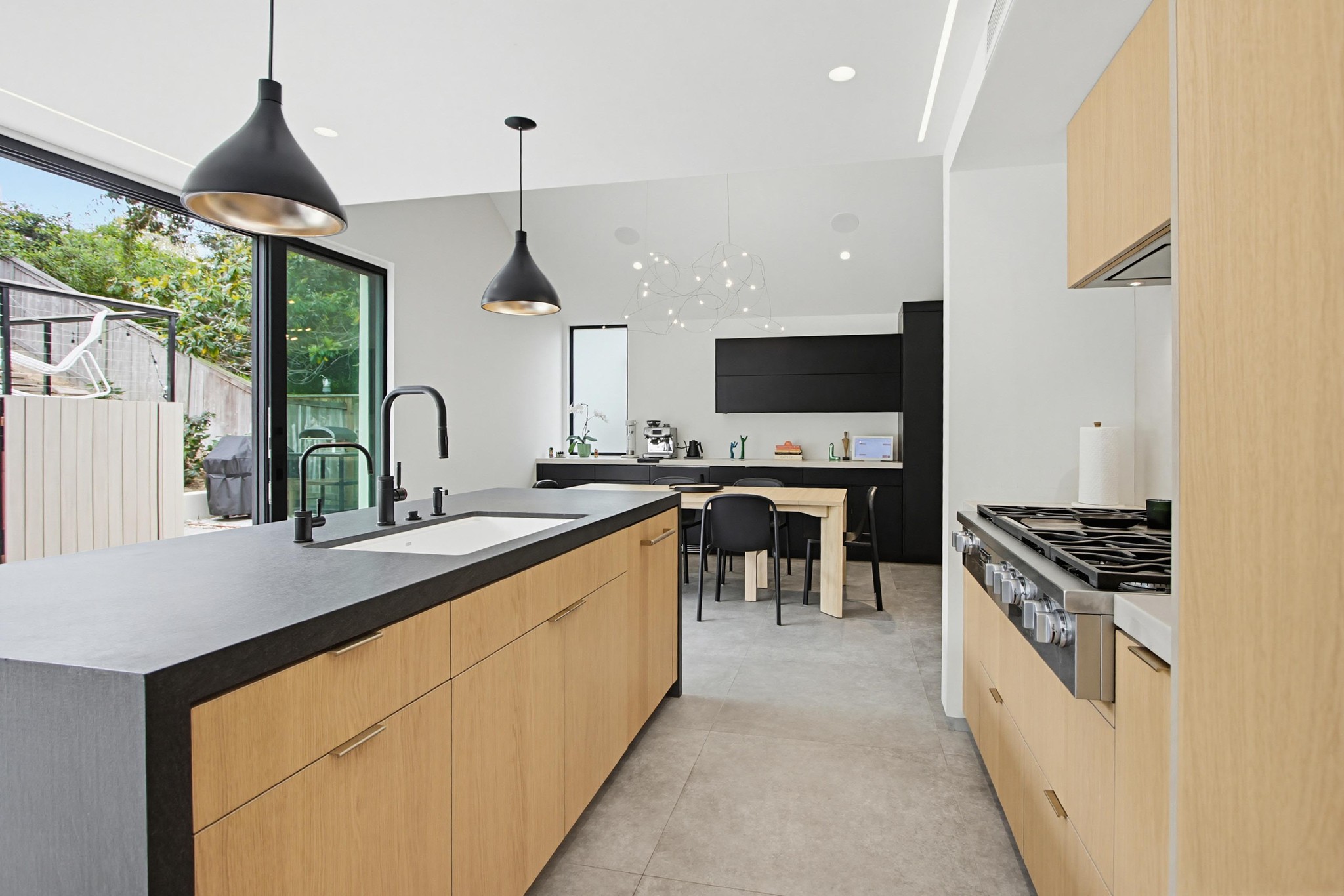 Virtual tour photo 22 of 86 for 290 Sharp Pl