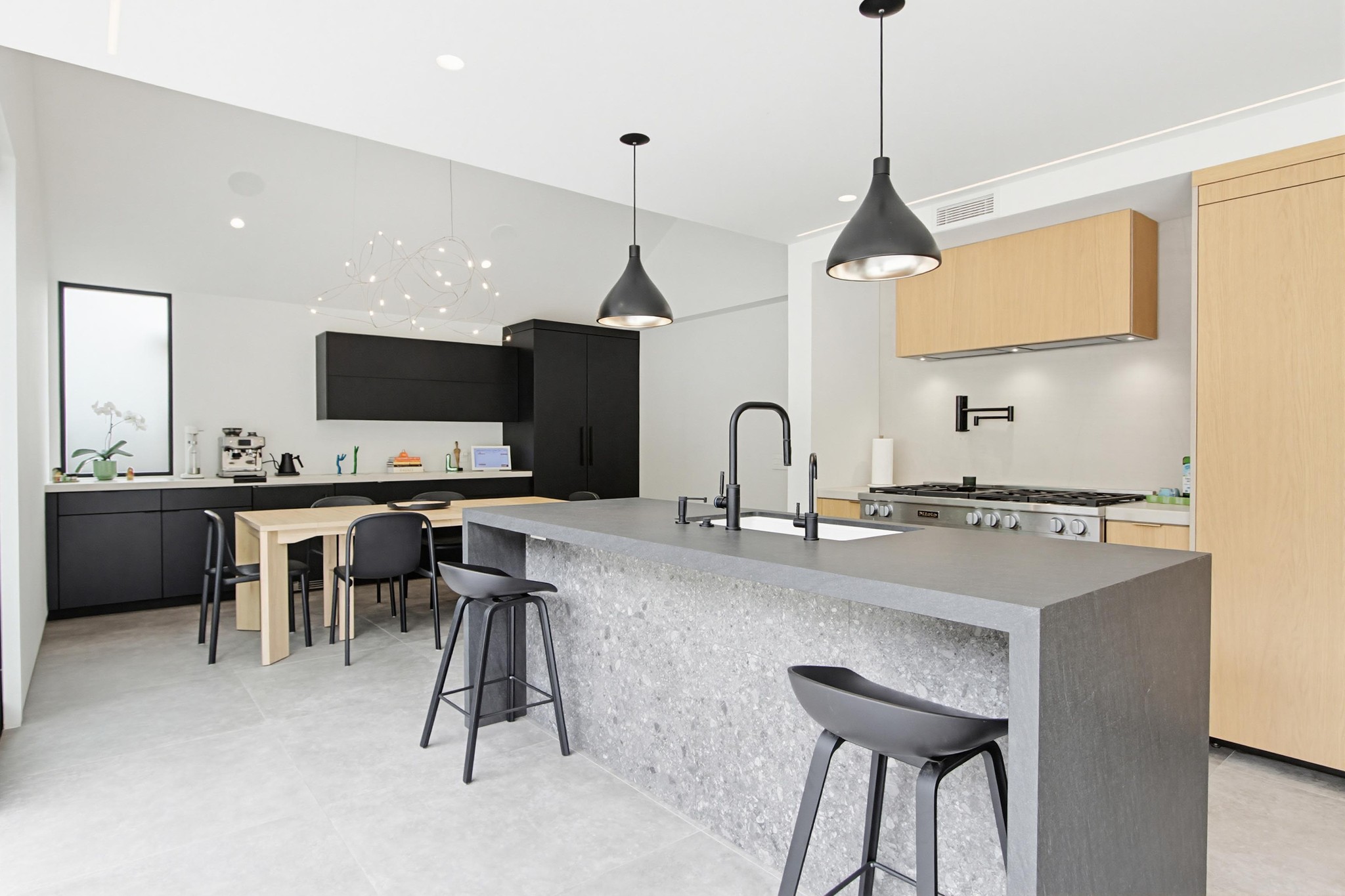 Virtual tour photo 25 of 86 for 290 Sharp Pl