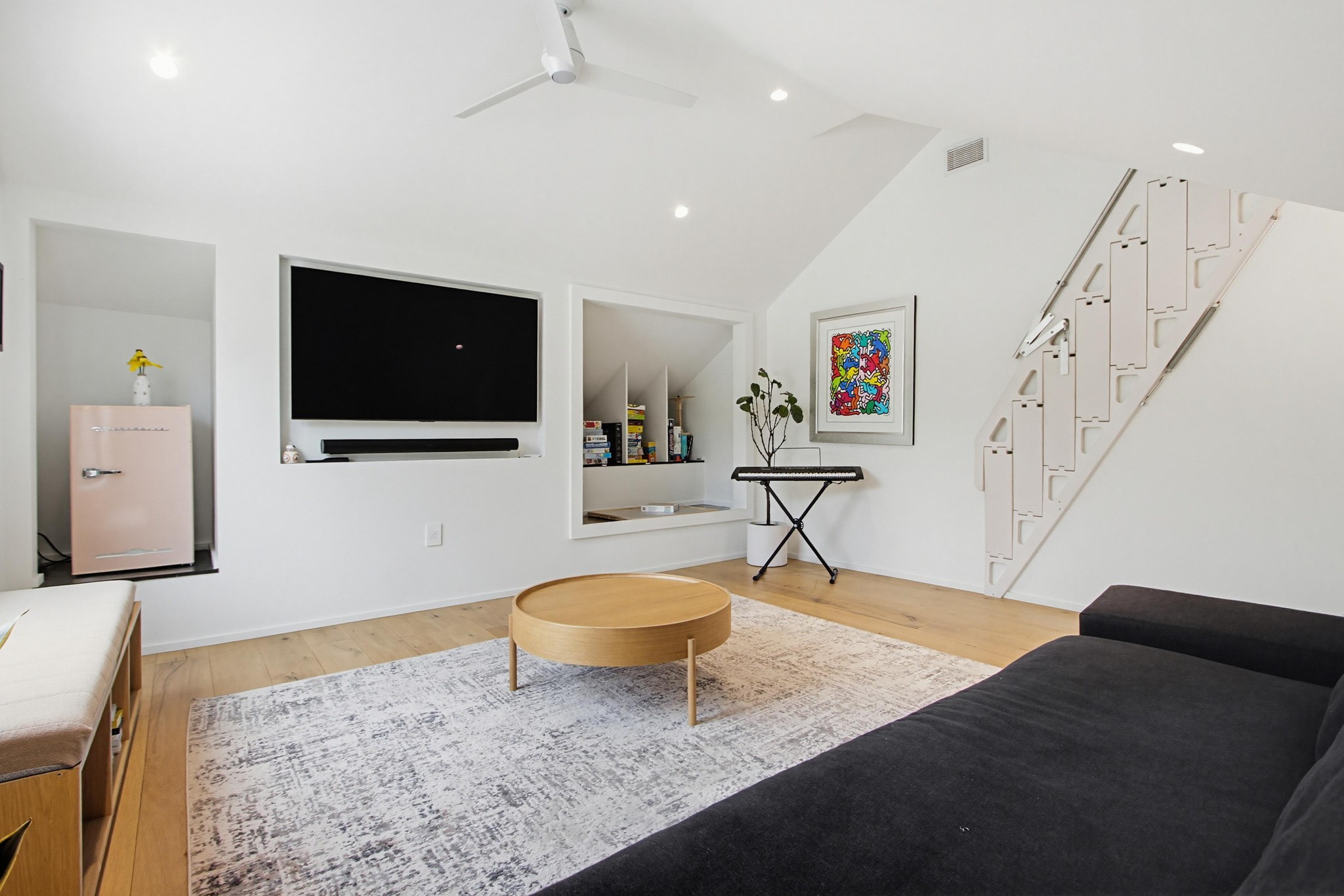 Virtual tour photo 58 of 86 for 290 Sharp Pl