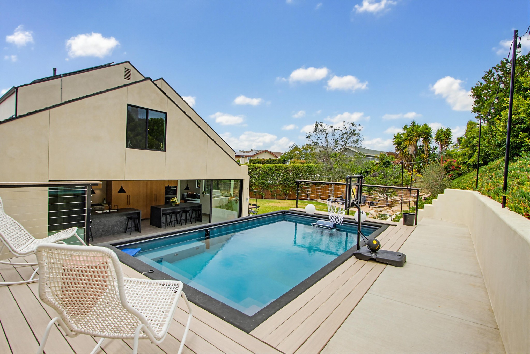 Virtual tour photo 65 of 86 for 290 Sharp Pl