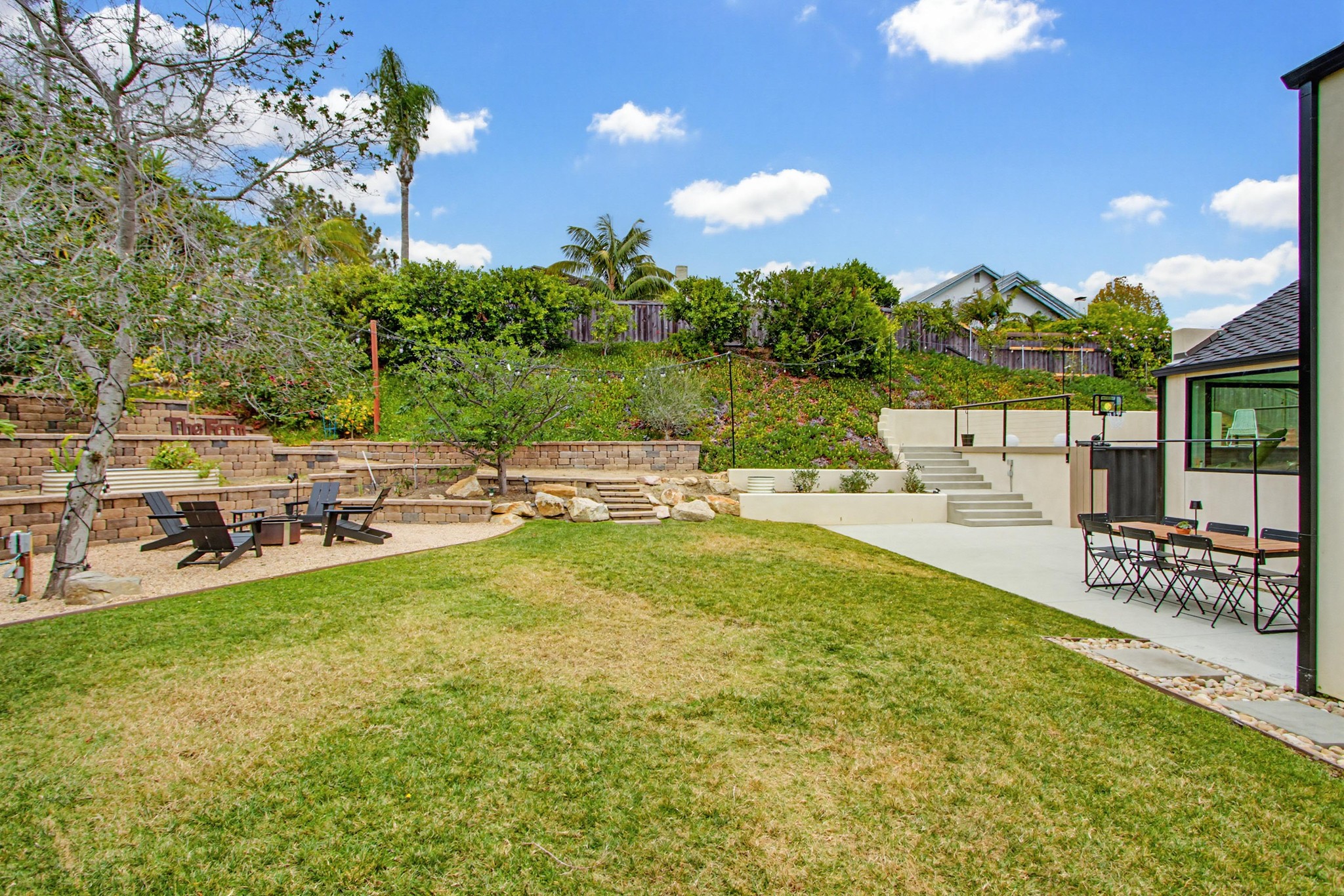 Virtual tour photo 75 of 86 for 290 Sharp Pl