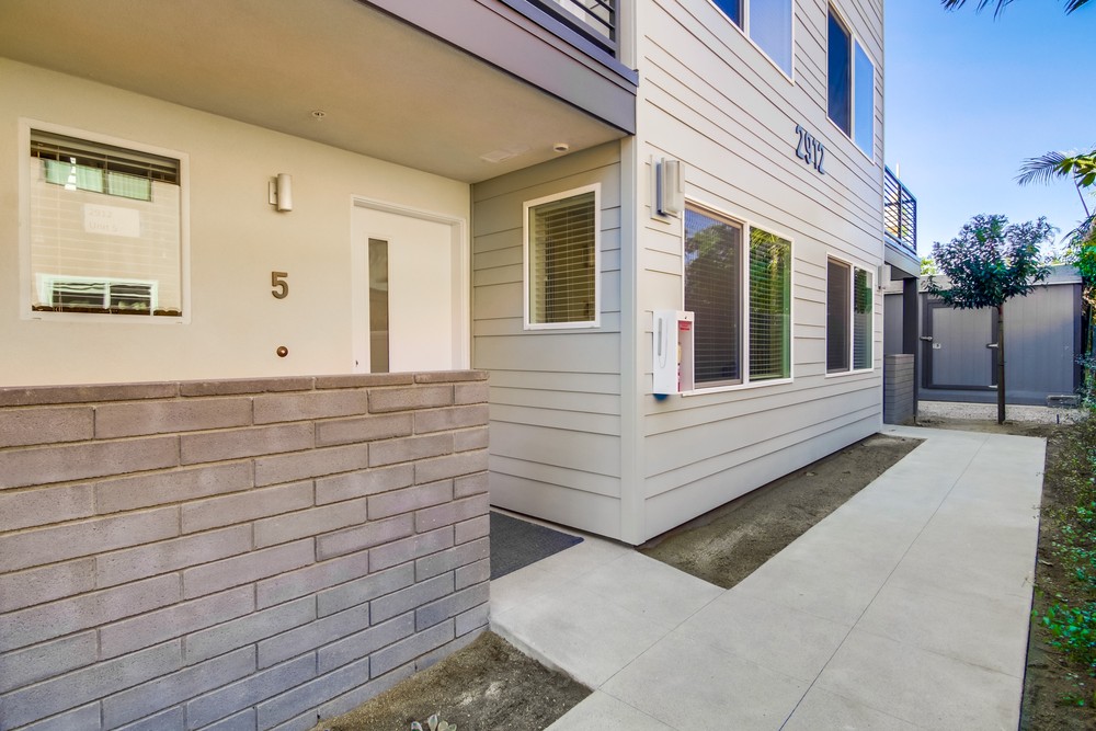 Virtual tour photo 4 of 51 for 2902 Jarvis St