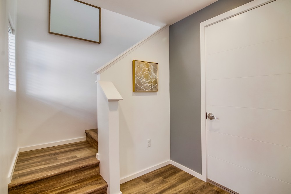 Virtual tour photo 8 of 51 for 2902 Jarvis St