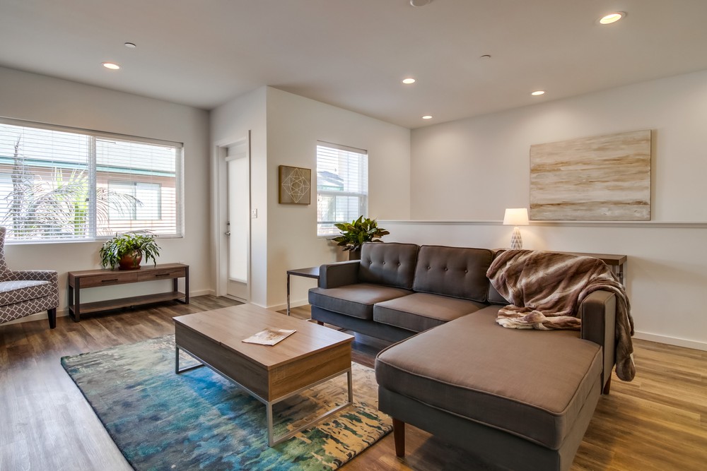 Virtual tour photo 16 of 51 for 2902 Jarvis St