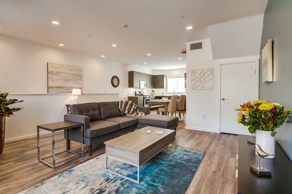 Virtual tour photo 17 of 51 for 2902 Jarvis St
