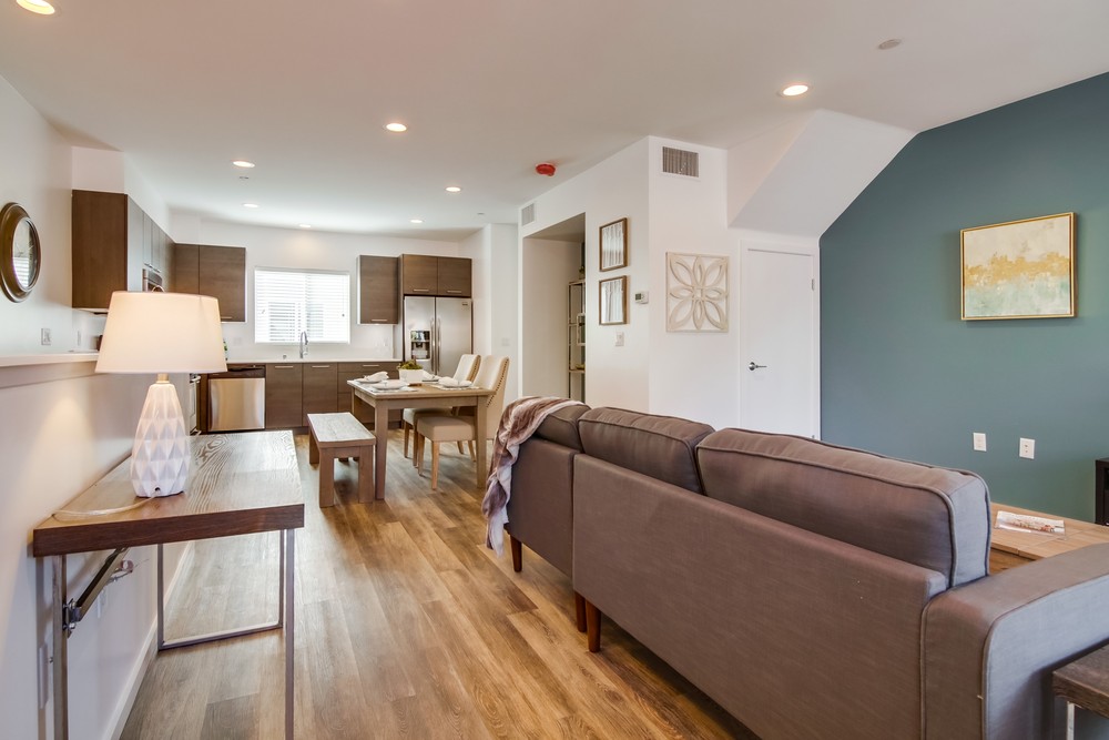 Virtual tour photo 19 of 51 for 2902 Jarvis St