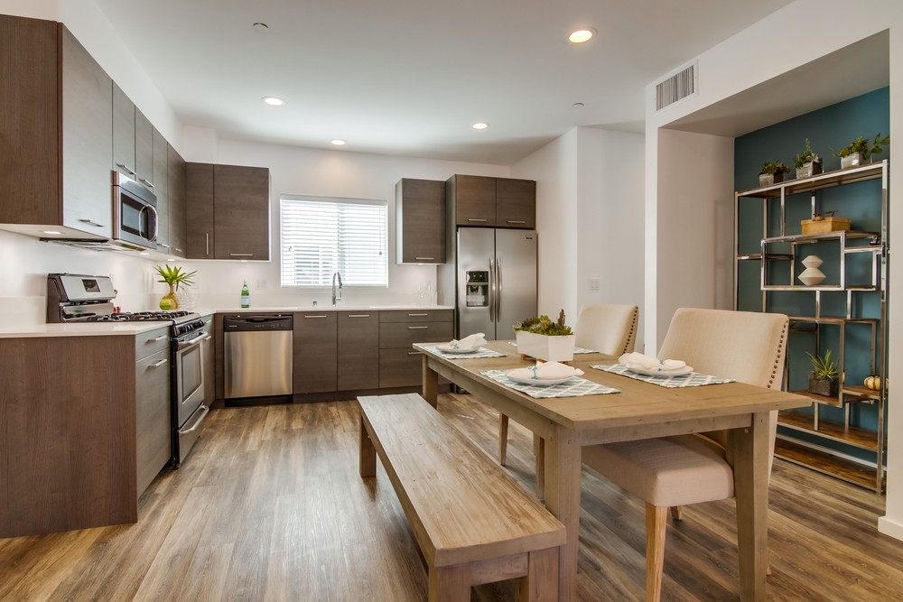Virtual tour photo 20 of 51 for 2902 Jarvis St