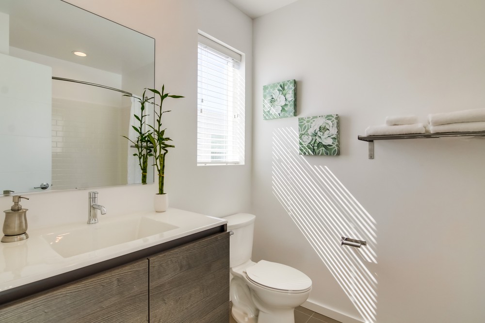 Virtual tour photo 41 of 51 for 2902 Jarvis St