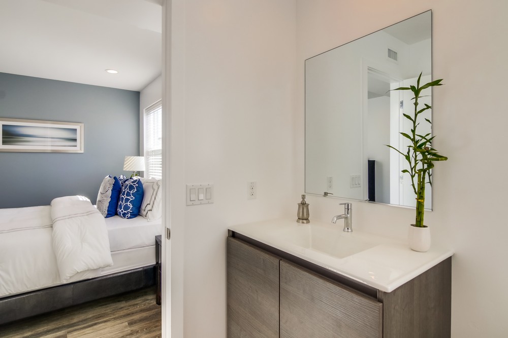 Virtual tour photo 43 of 51 for 2902 Jarvis St