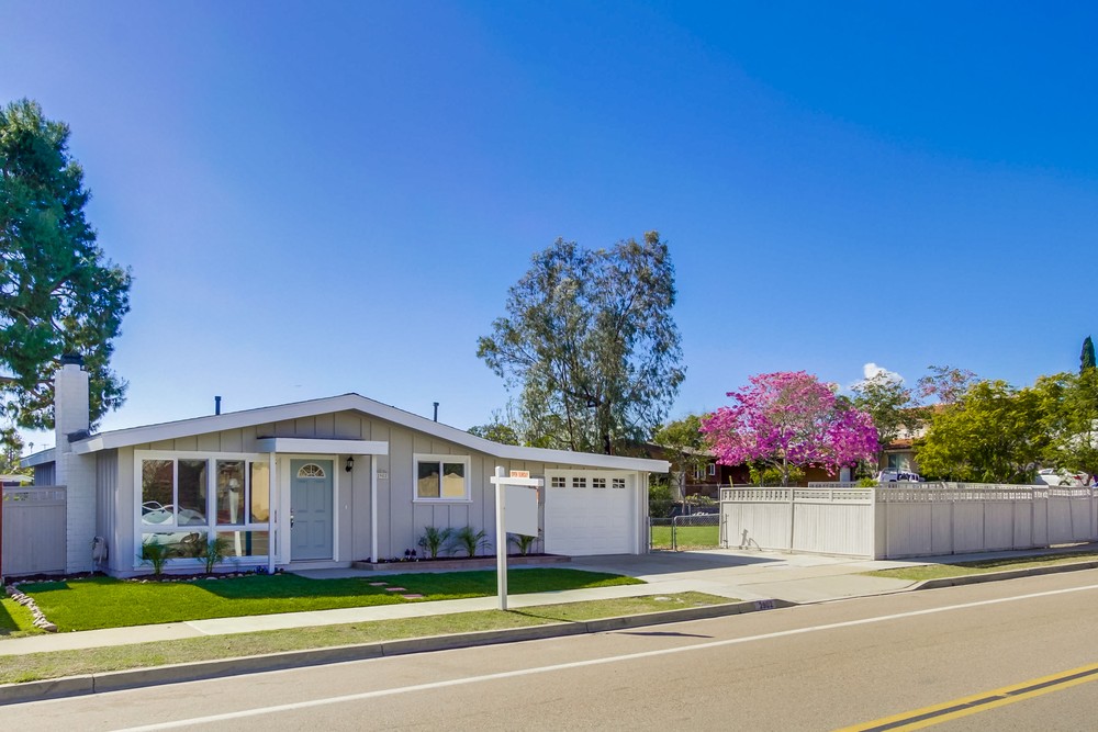 Virtual tour photo 3 of 44 for 2902 Mobley St