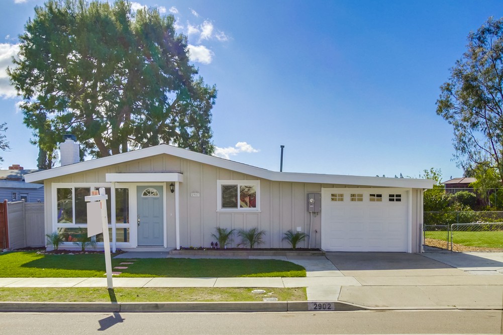 Virtual tour photo 5 of 44 for 2902 Mobley St