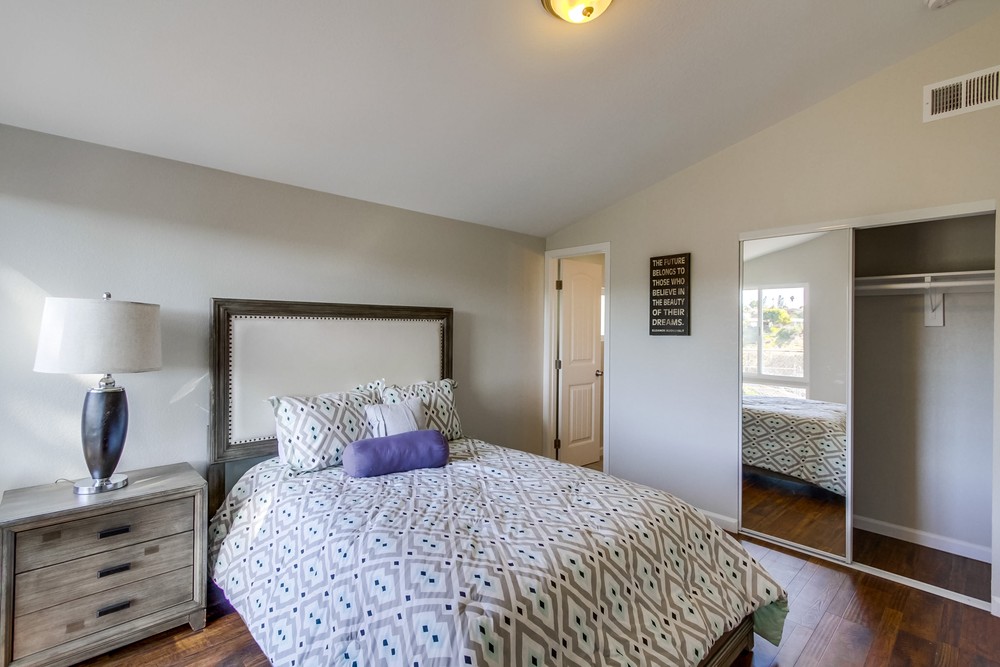 Virtual tour photo 21 of 44 for 2902 Mobley St