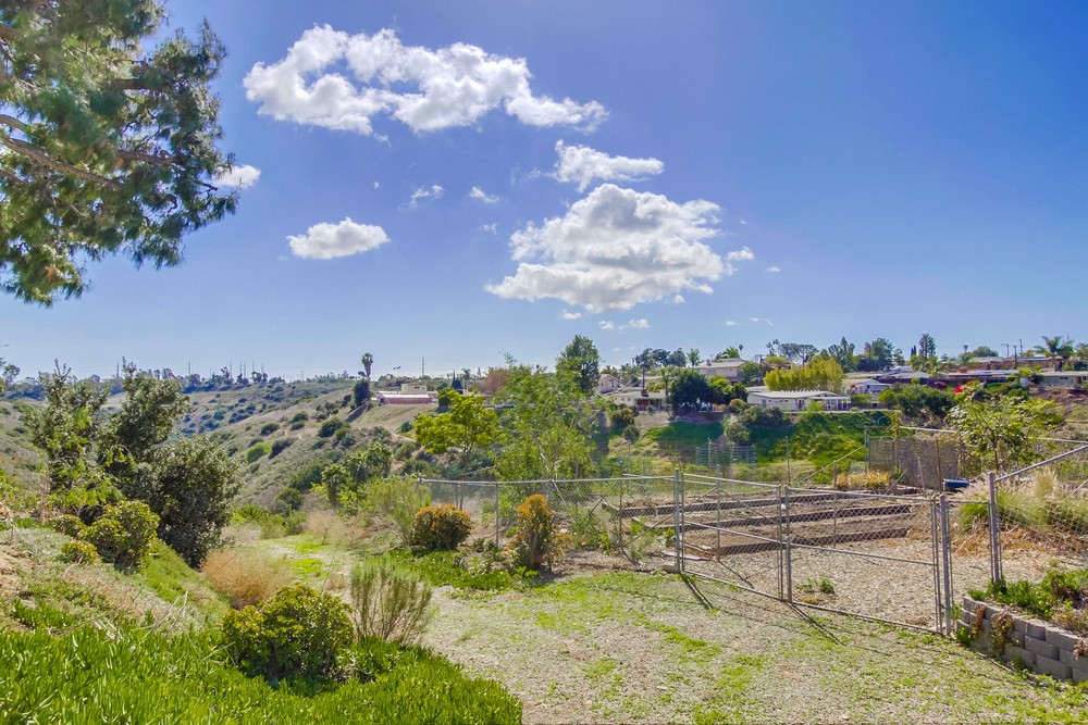 Virtual tour photo 38 of 44 for 2902 Mobley St