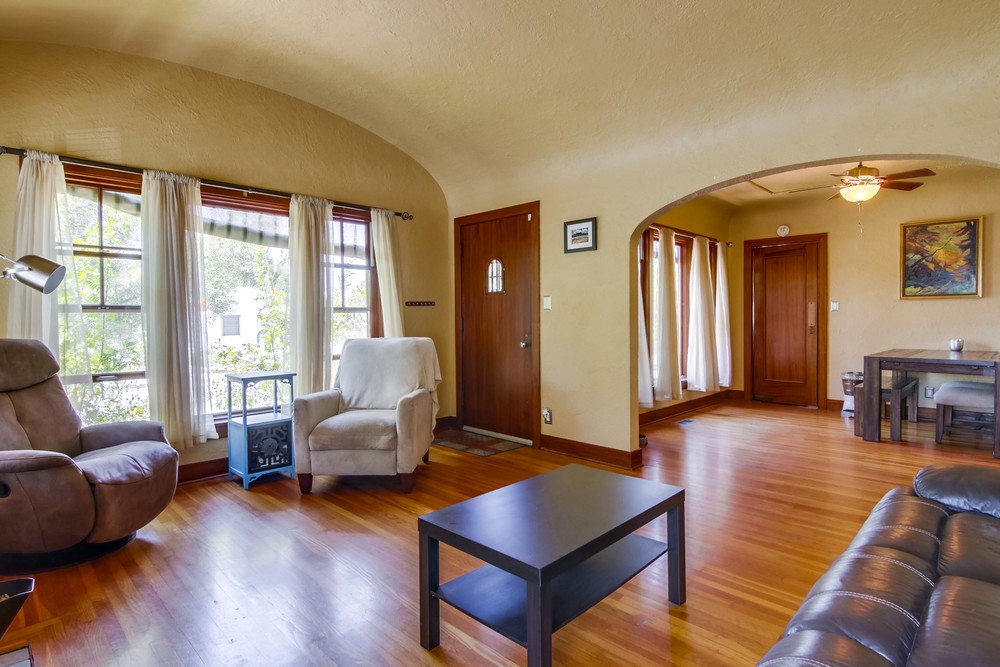 Virtual tour photo 14 of 43 for 2905 32nd St