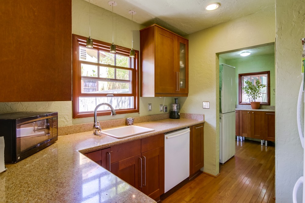 Virtual tour photo 22 of 43 for 2905 32nd St