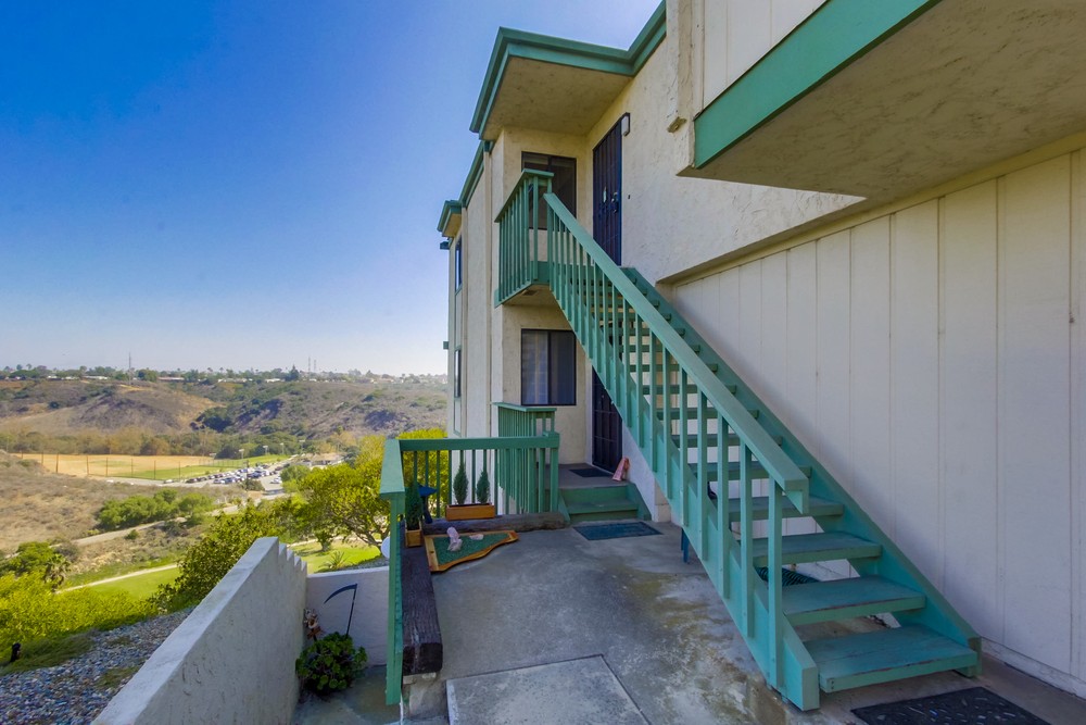 Virtual tour photo 4 of 39 for 2905 Cowley Way Unit E