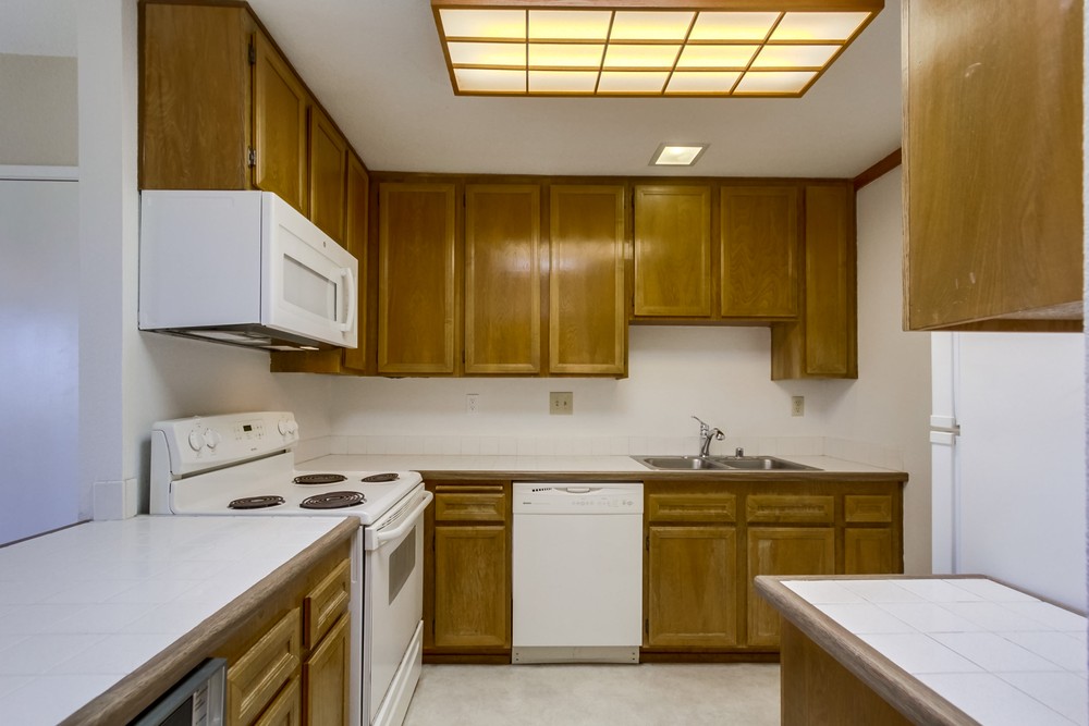 Virtual tour photo 13 of 39 for 2905 Cowley Way Unit E
