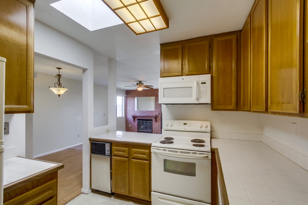 Virtual tour photo 16 of 39 for 2905 Cowley Way Unit E