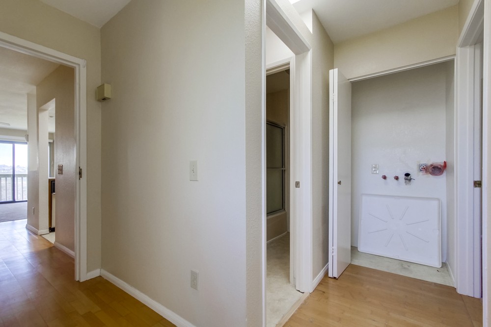 Virtual tour photo 26 of 39 for 2905 Cowley Way Unit E