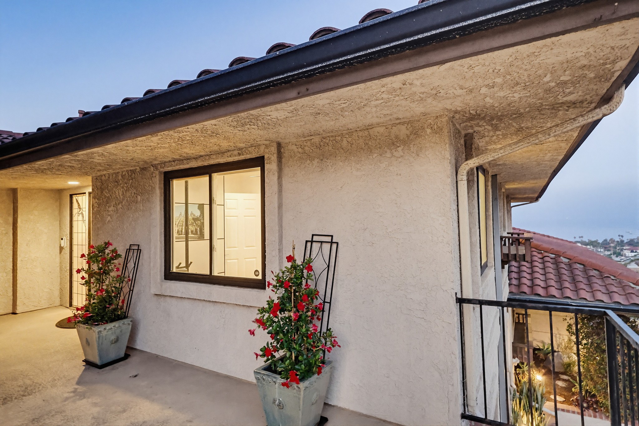 Virtual tour photo 10 of 153 for 2906 Baywater Ave UNIT 2