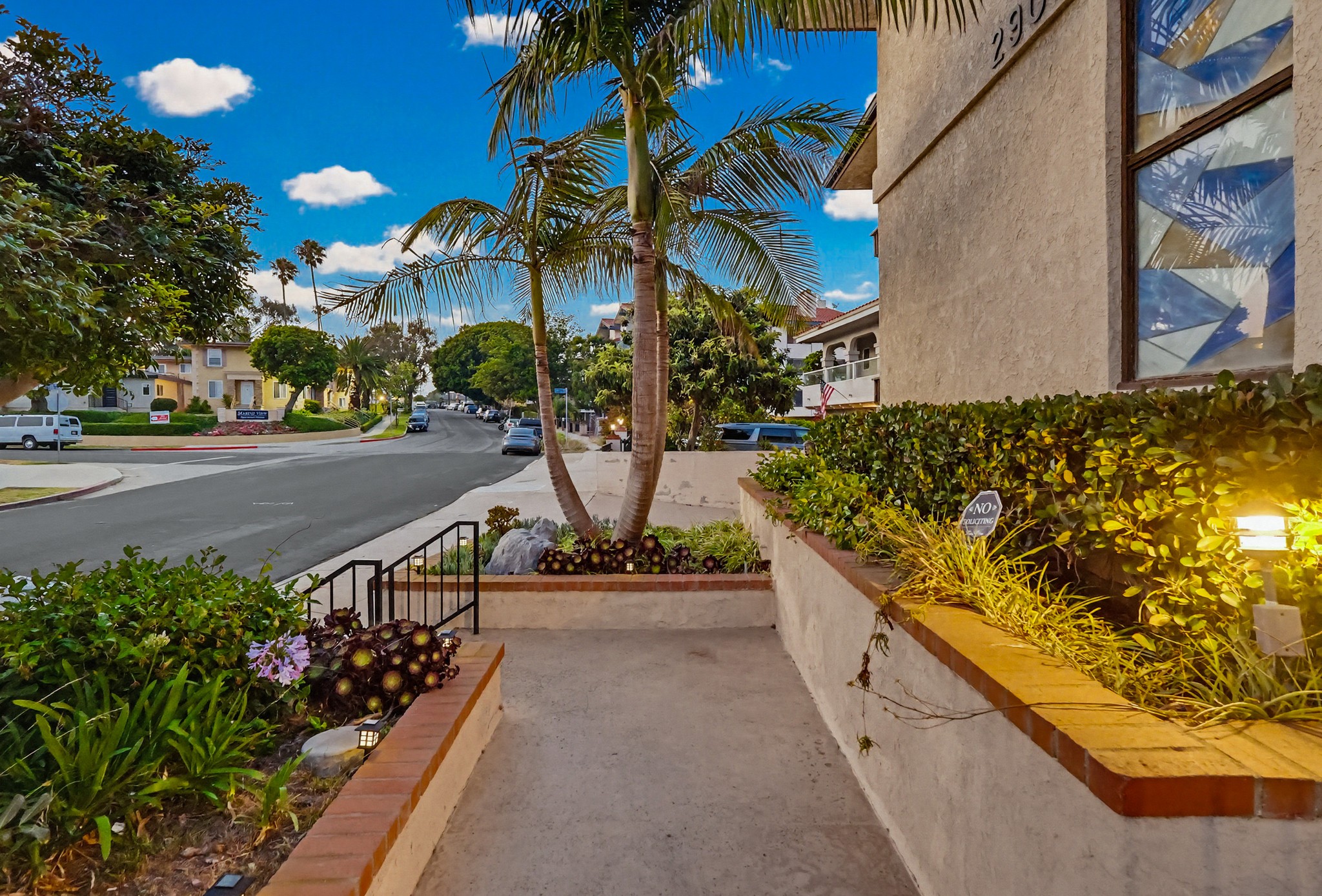 Virtual tour photo 12 of 153 for 2906 Baywater Ave UNIT 2