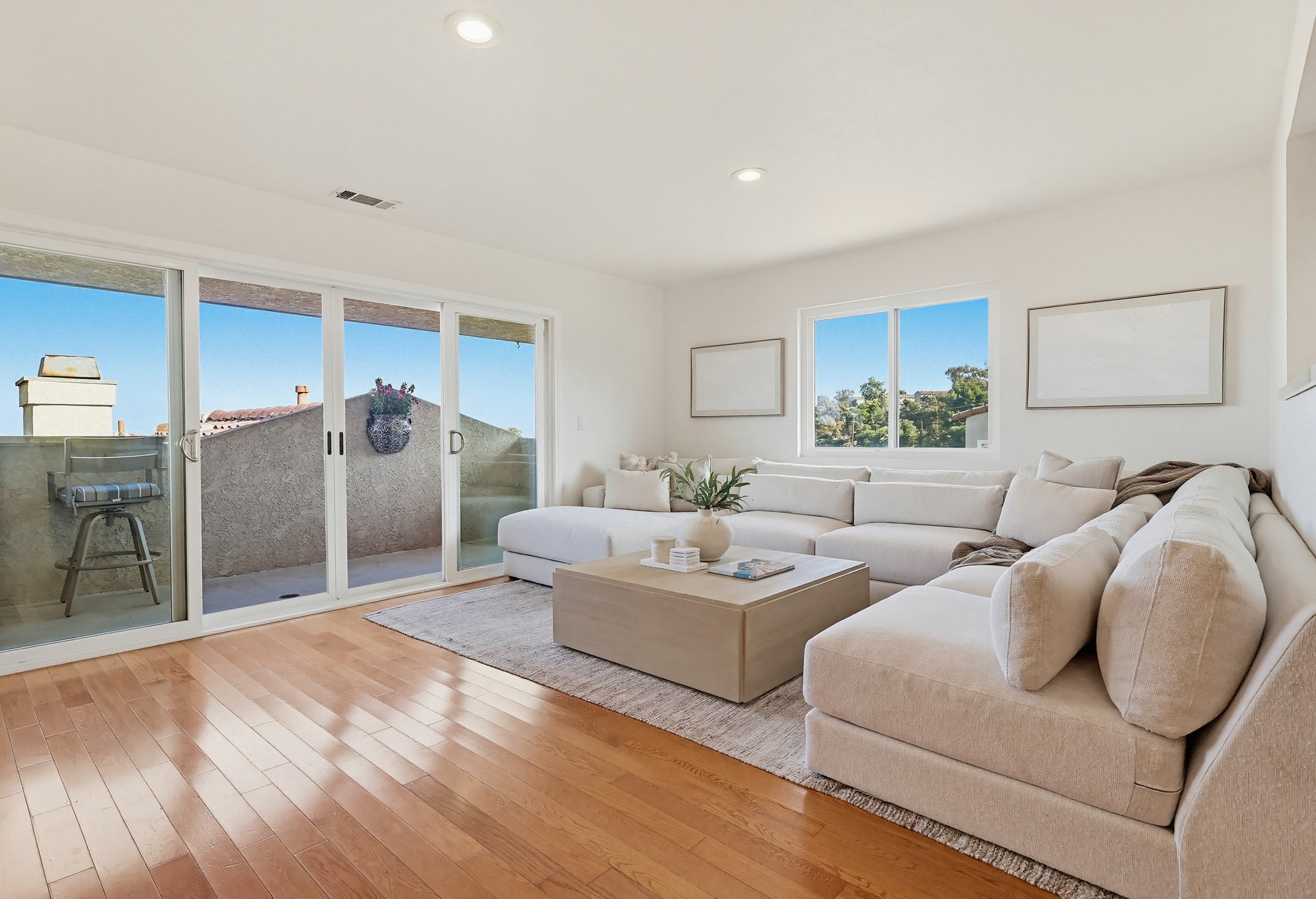 Virtual tour photo 32 of 153 for 2906 Baywater Ave UNIT 2