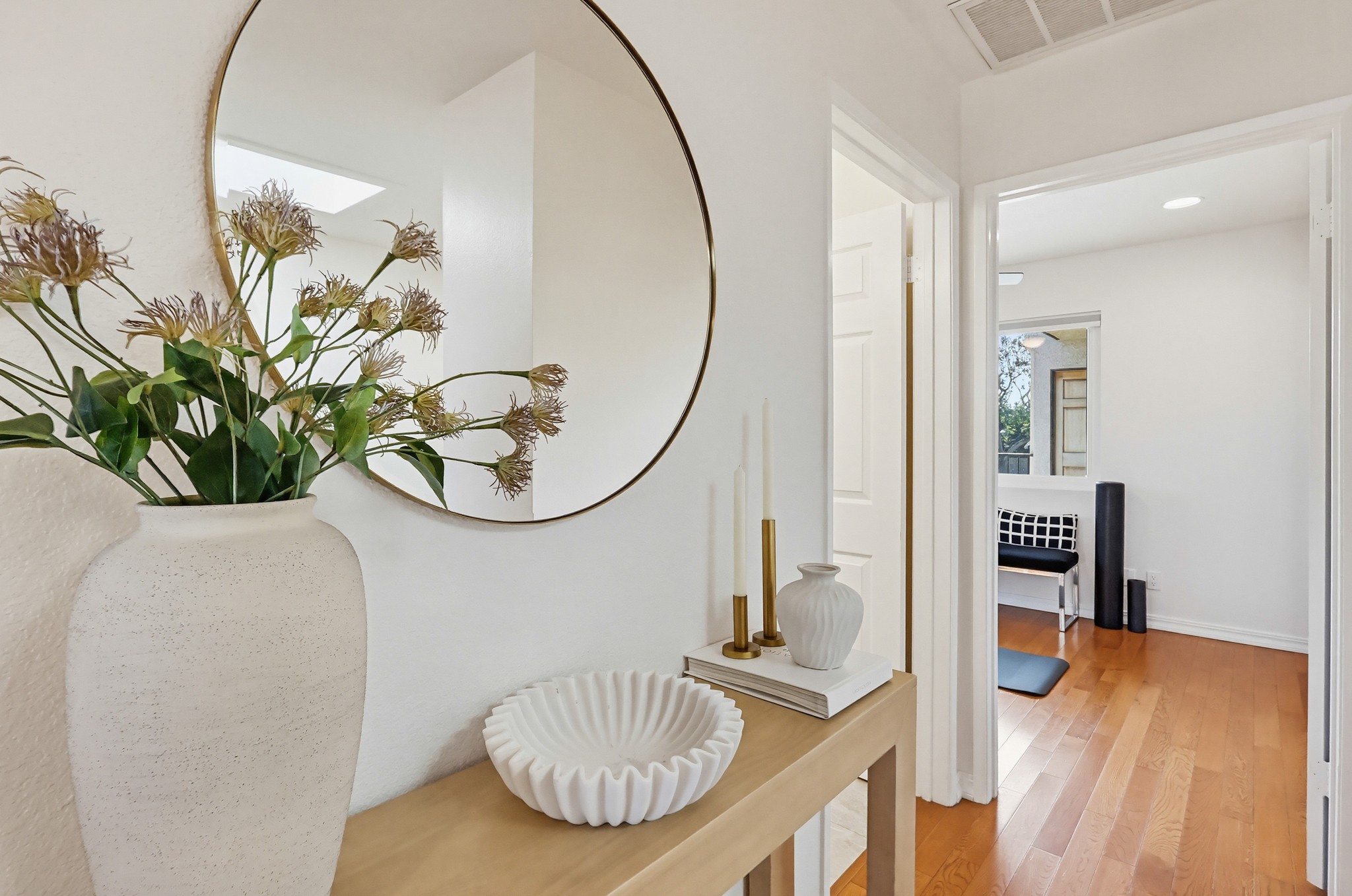 Virtual tour photo 66 of 153 for 2906 Baywater Ave UNIT 2