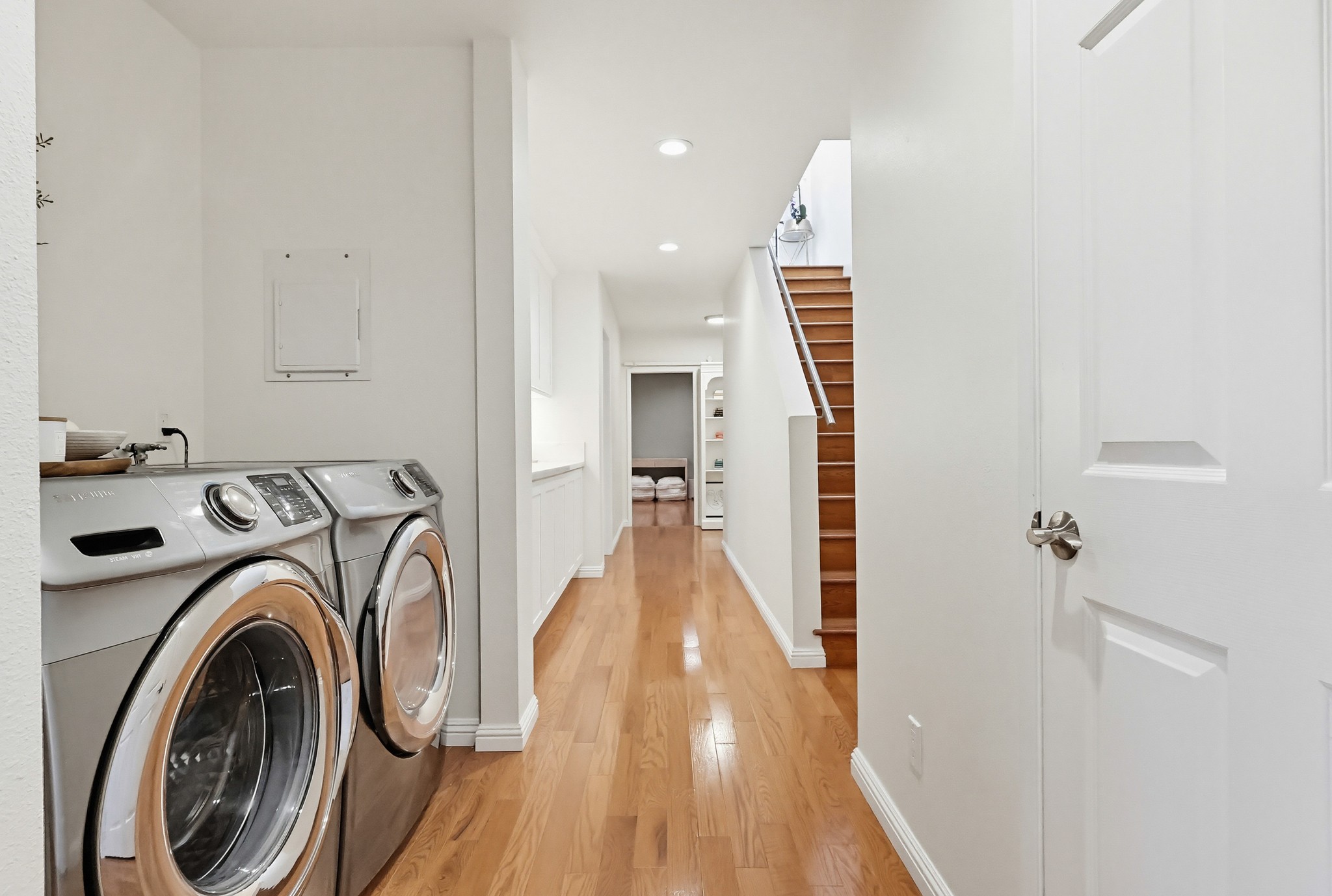 Virtual tour photo 111 of 153 for 2906 Baywater Ave UNIT 2