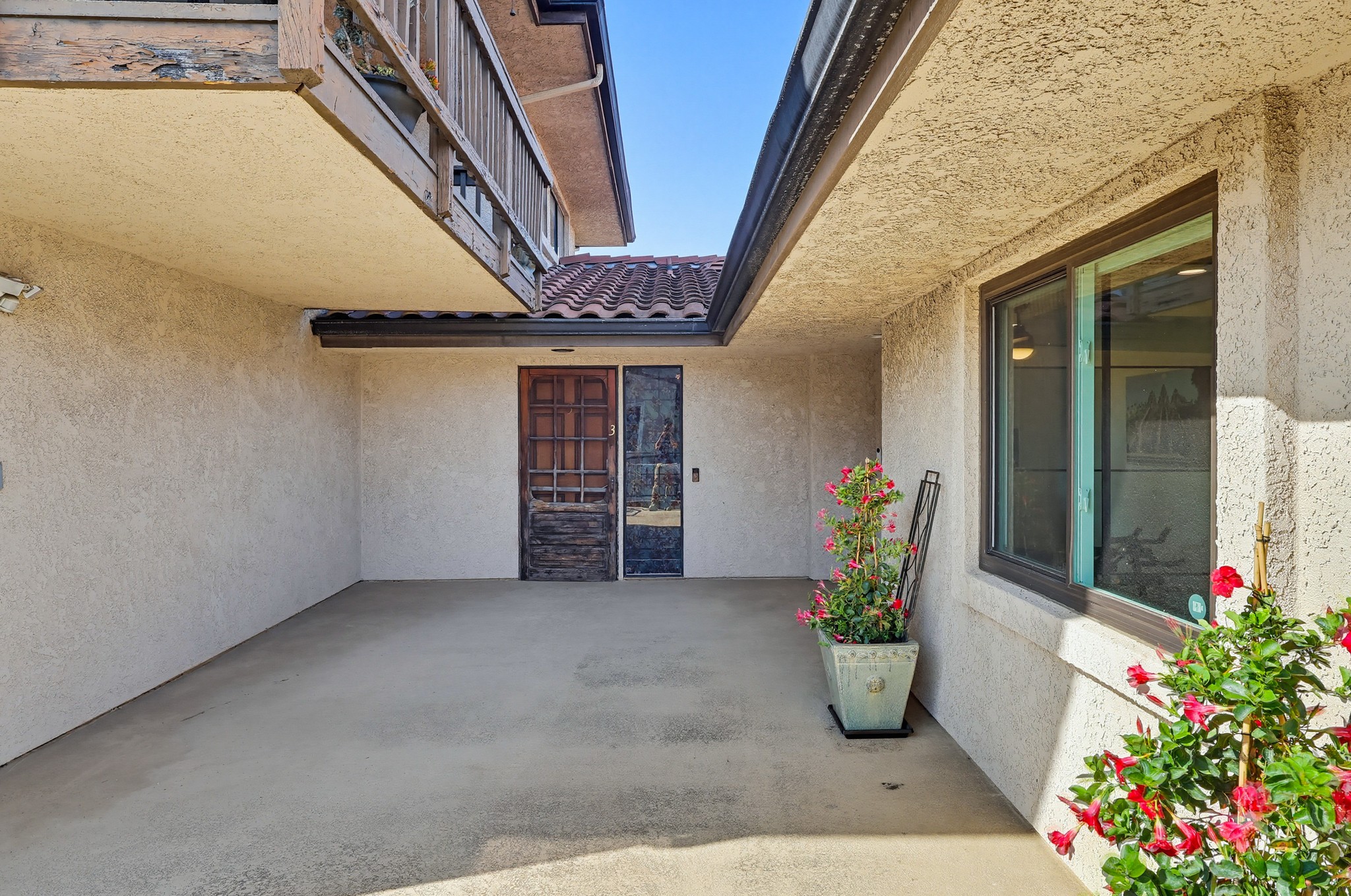 Virtual tour photo 141 of 153 for 2906 Baywater Ave UNIT 2