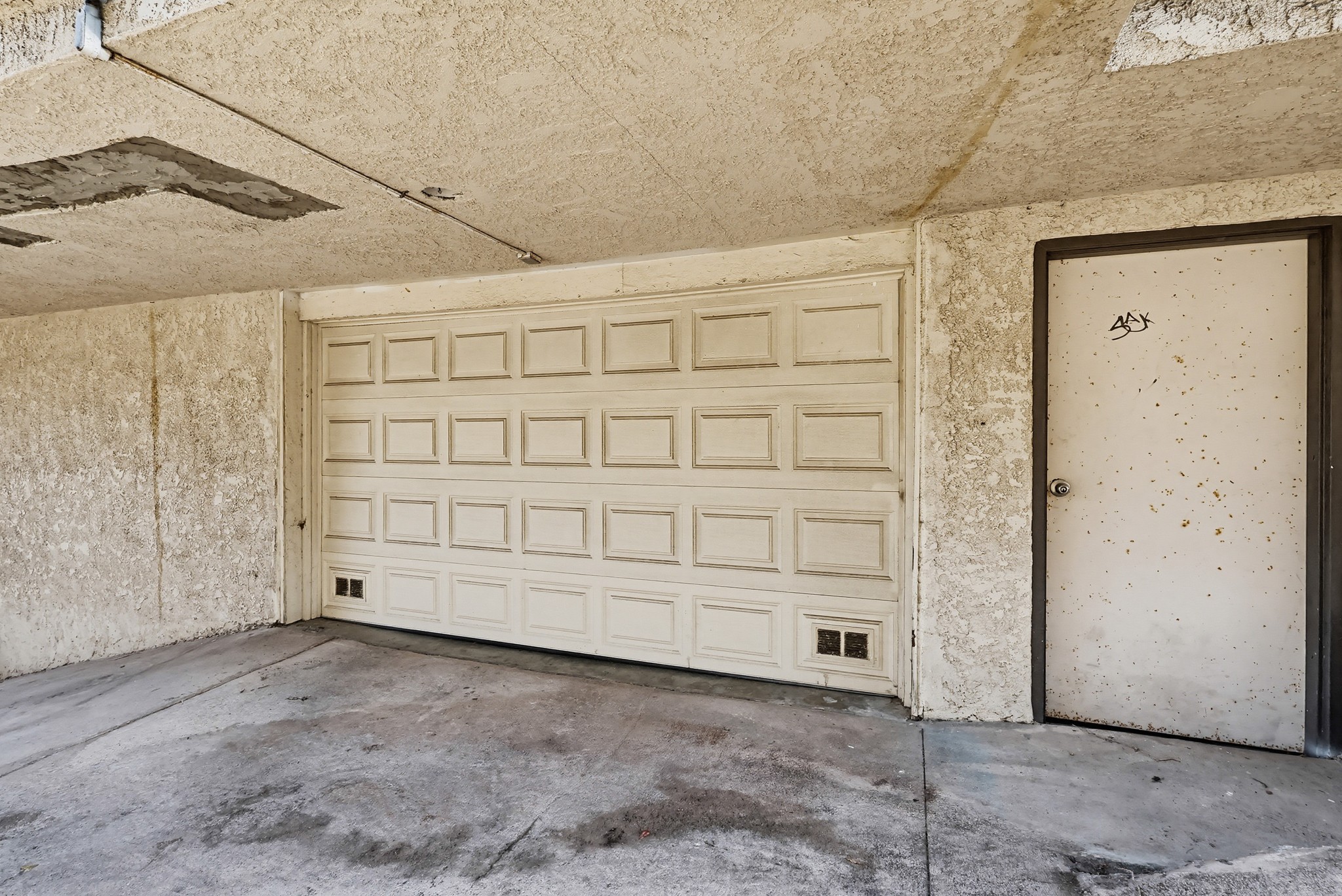 Virtual tour photo 145 of 153 for 2906 Baywater Ave UNIT 2