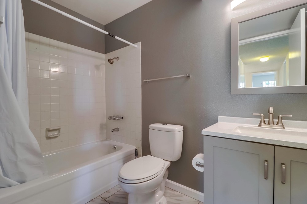 Virtual tour photo 31 of 47 for 2908 Pettigo Dr