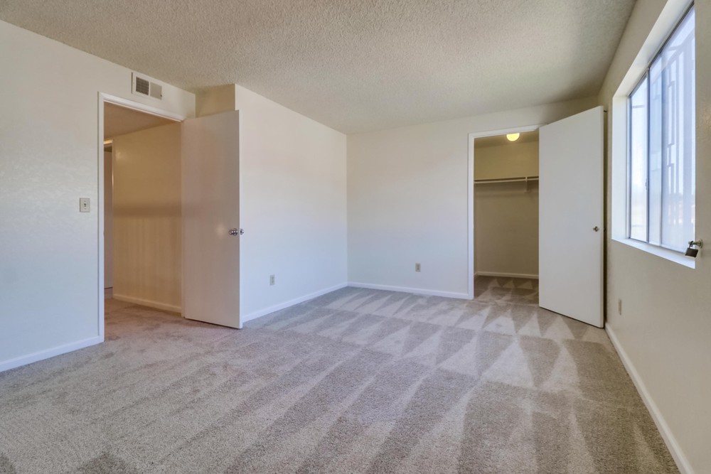 Virtual tour photo 37 of 47 for 2908 Pettigo Dr