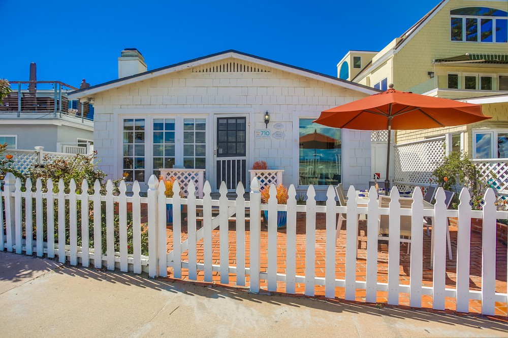 Virtual tour photo 4 of 47 for 2910 Bayside Ln