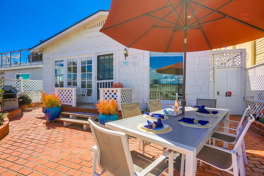 Virtual tour photo 13 of 47 for 2910 Bayside Ln