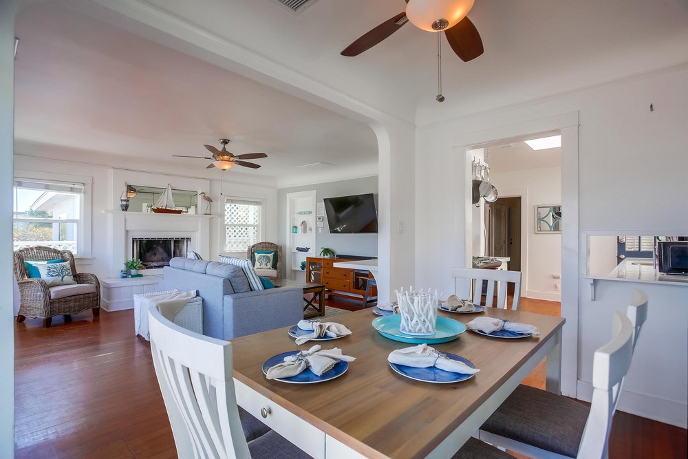 Virtual tour photo 16 of 47 for 2910 Bayside Ln