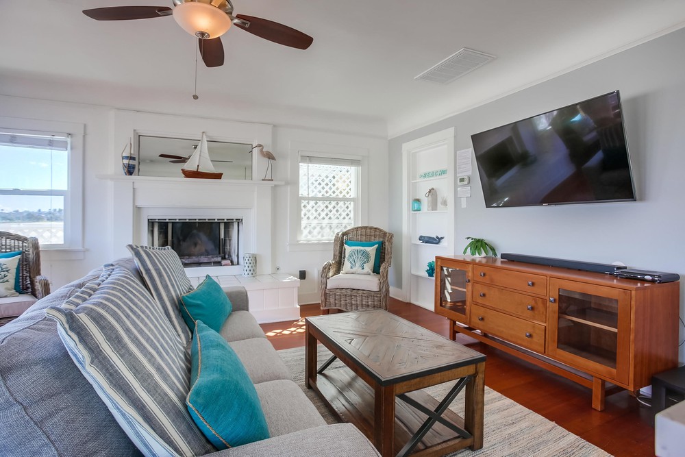 Virtual tour photo 20 of 47 for 2910 Bayside Ln