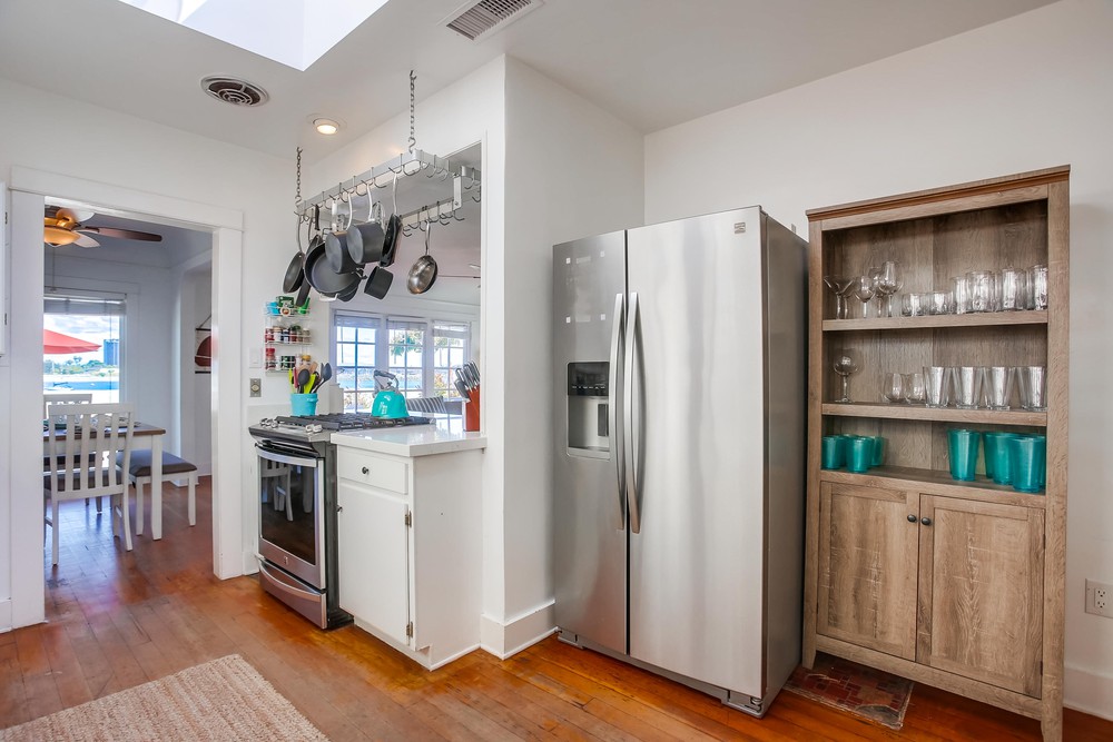 Virtual tour photo 28 of 47 for 2910 Bayside Ln