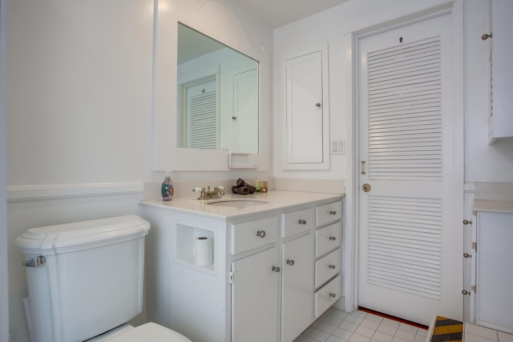 Virtual tour photo 35 of 47 for 2910 Bayside Ln