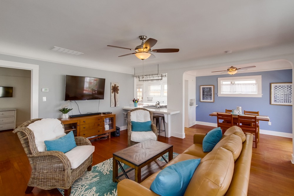 Virtual tour photo 11 of 34 for 2910 Bayside Walk