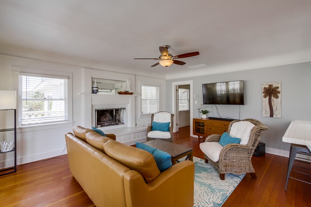 Virtual tour photo 12 of 34 for 2910 Bayside Walk