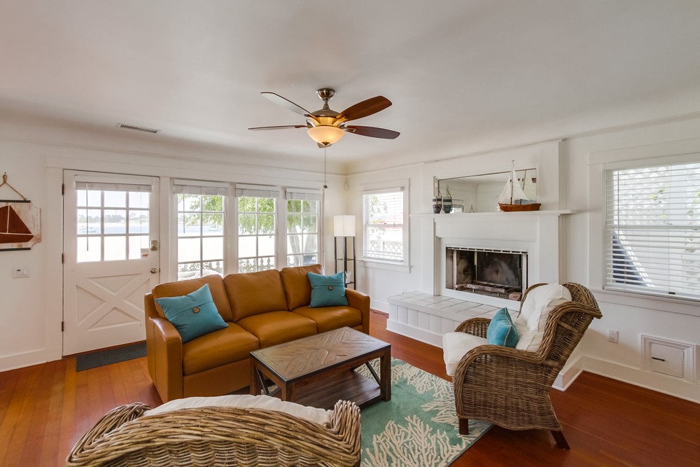 Virtual tour photo 13 of 34 for 2910 Bayside Walk