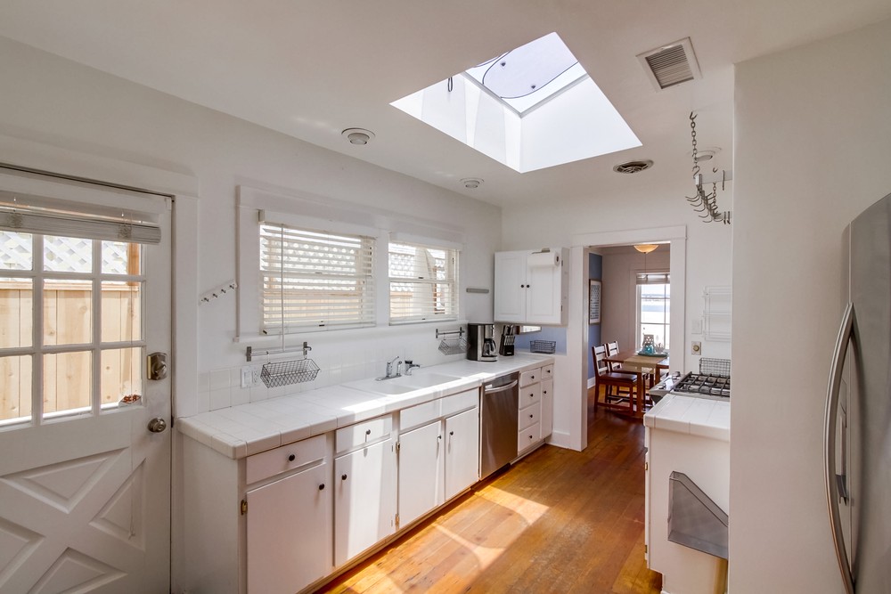 Virtual tour photo 21 of 34 for 2910 Bayside Walk