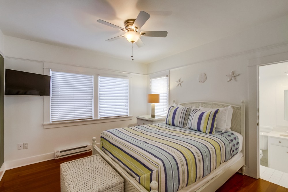 Virtual tour photo 23 of 34 for 2910 Bayside Walk