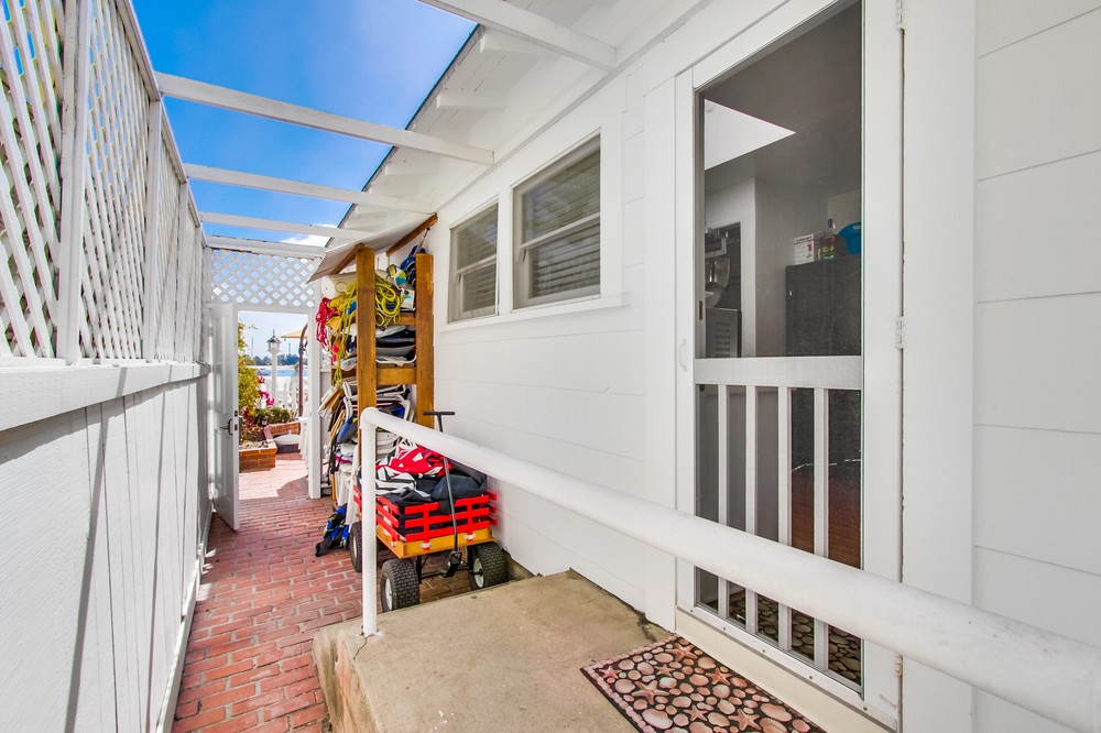 Virtual tour photo 39 of 57 for 2910 Bayside Walk