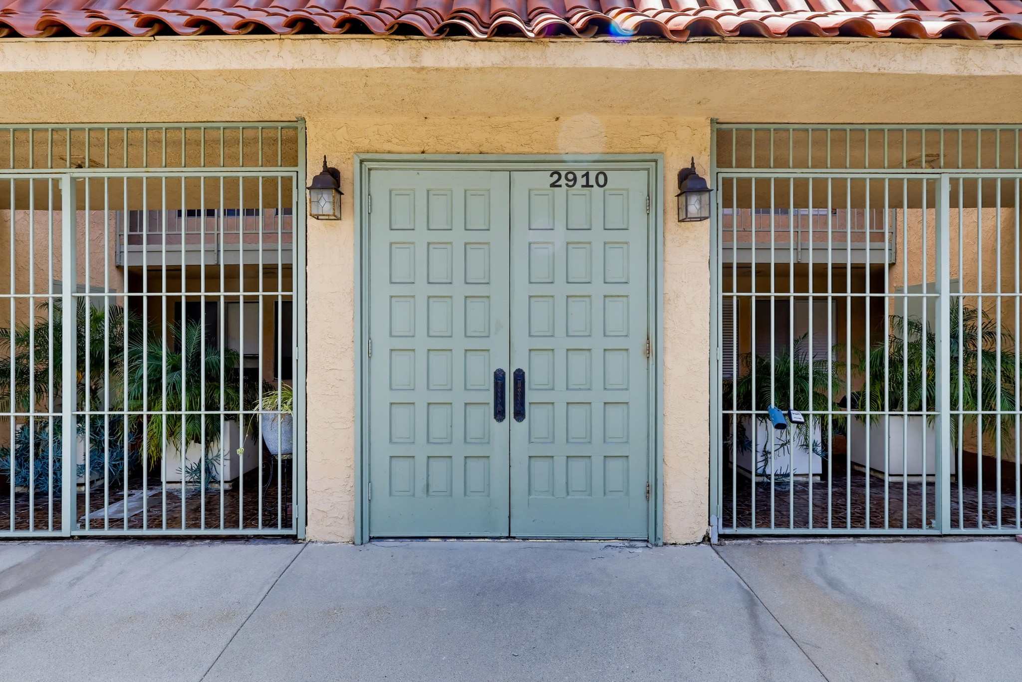 Virtual tour photo 5 of 62 for 2910 S Peck Ave