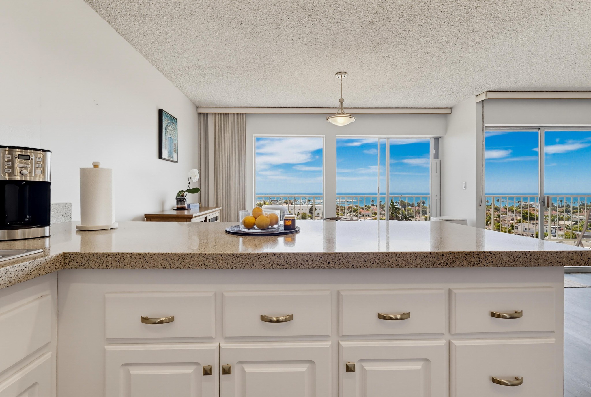 Virtual tour photo 23 of 62 for 2910 S Peck Ave