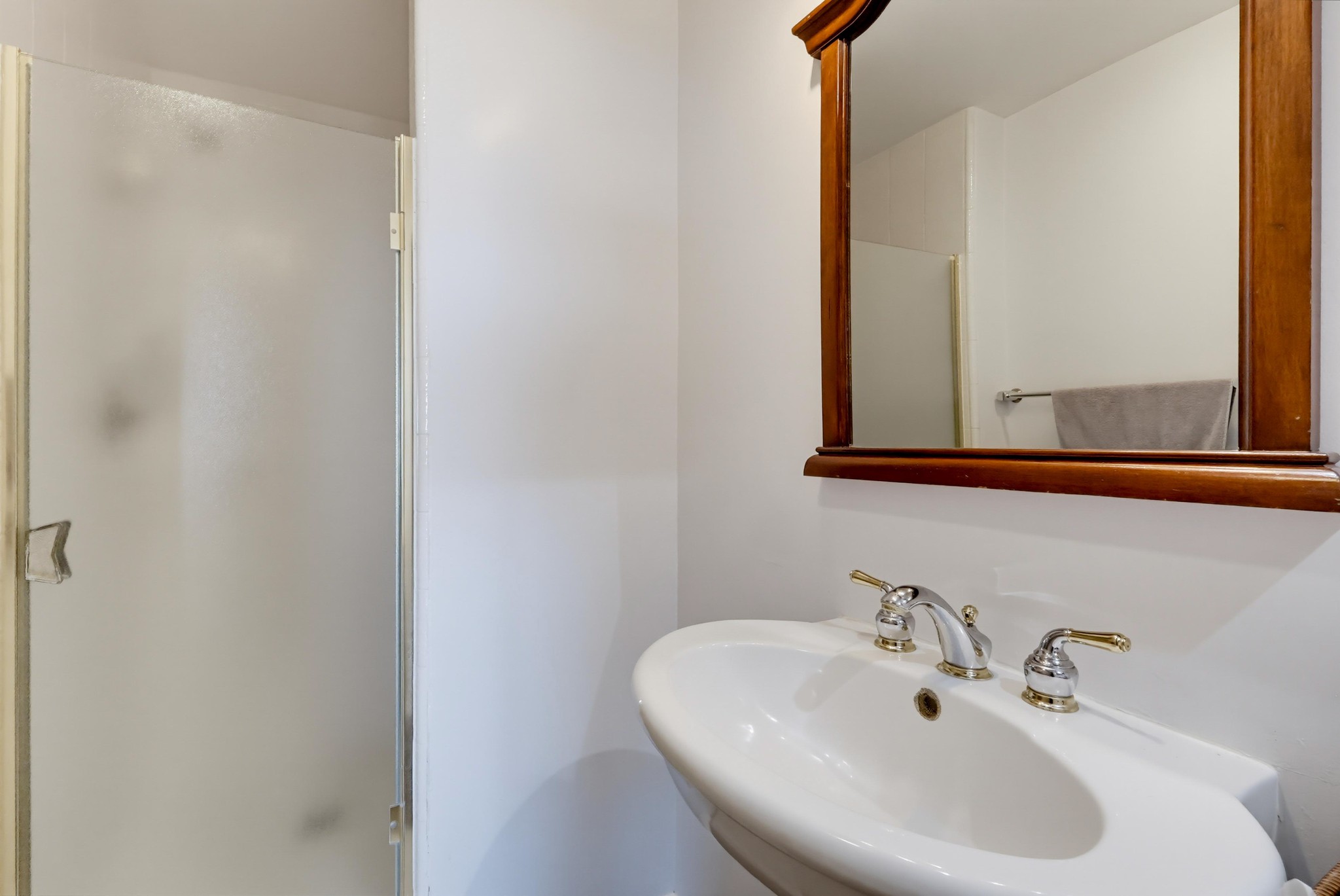 Virtual tour photo 24 of 62 for 2910 S Peck Ave